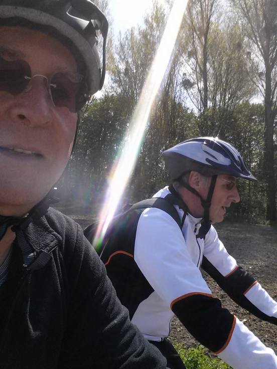 Heinz mit Kumpel Jost auf Fahrradtour
